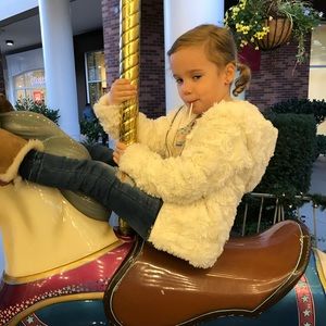 Meet your Posher, Audrey